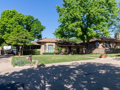 1809 E Terrace St, Grand Prairie, TX, 75050