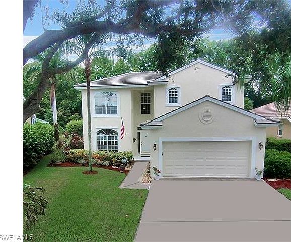 Front of home, lovely yard and landscaping