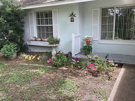 Front home - entrance