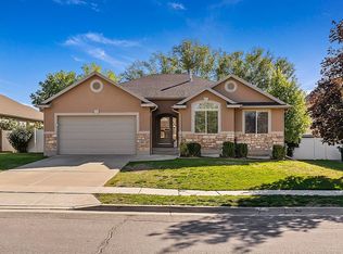 188 E 1500 N, Layton, UT 84041