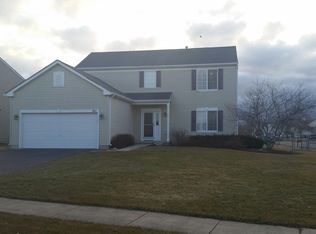 311 Clover Chase Cir, Woodstock, IL 60098