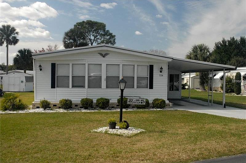 1st image of 124 Kove Blvd