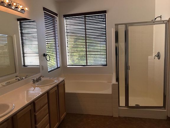 5th image of 7532 Coral River Dr