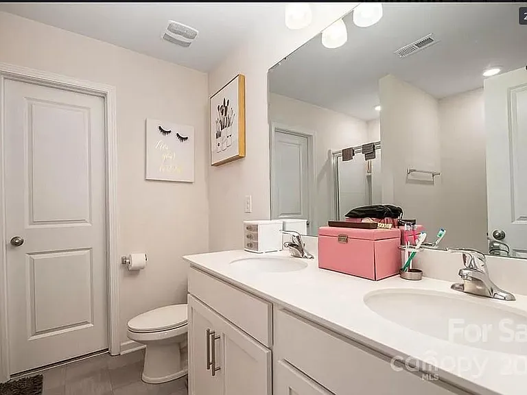 9807 Oak Barrel Ln — Photo 11