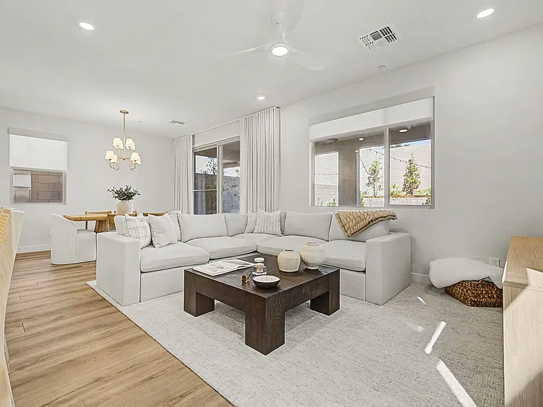 1575 Crested Eagle St — Photo 6