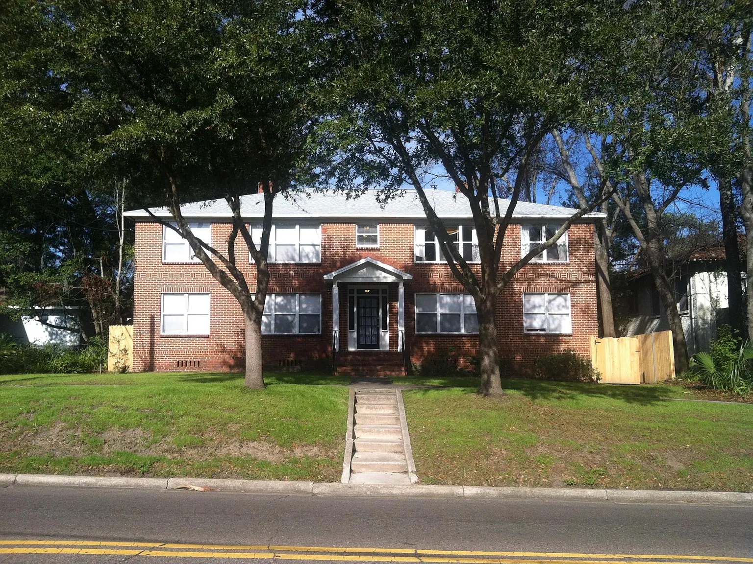 2 bed, 1156 sqft, $1,595 — Photo 3