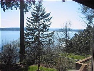1st image of 301 SE Totten Shores Dr