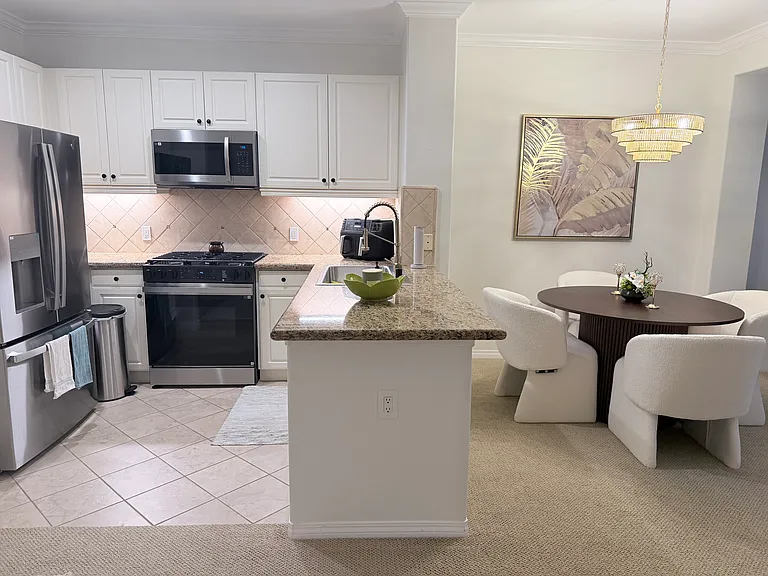3451 Watermarke Pl — Photo 11