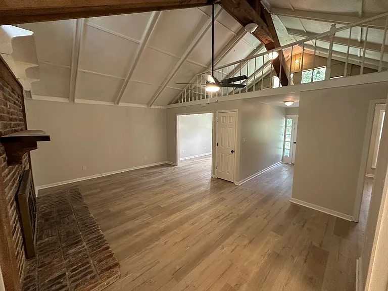 9506 Fuller Rd — Photo 12