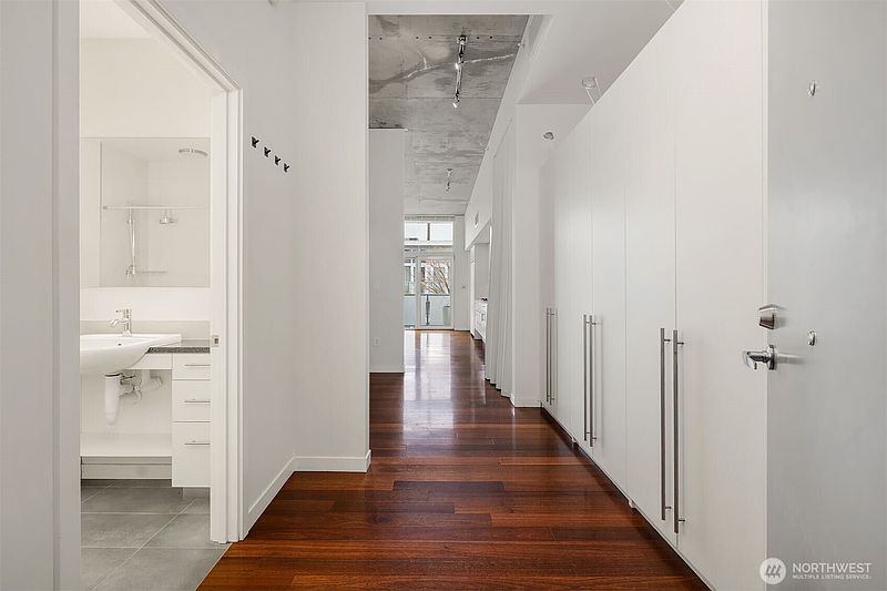 4th image of 501 Roy Street #C341