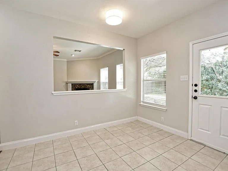 2007 Horizon Park Blvd — Photo 8