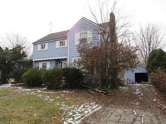 4th image of 91 Richmond Ave