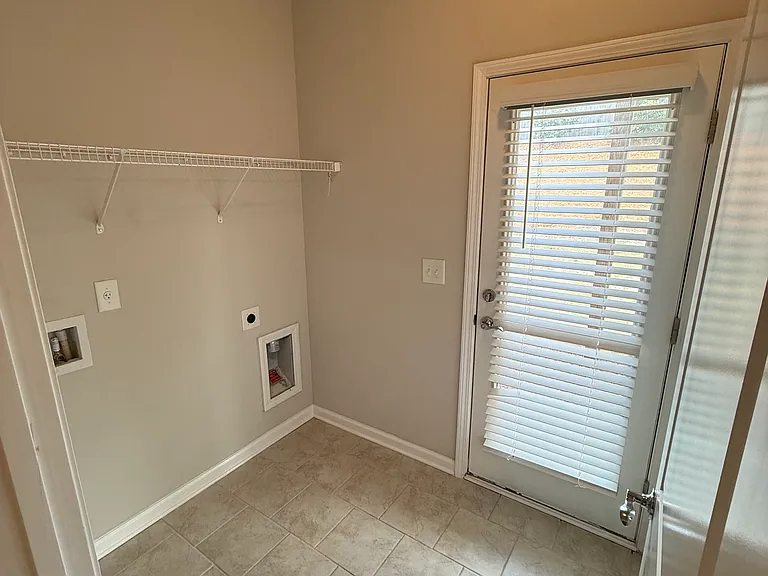 3040 Regal Crown Dr — Photo 20