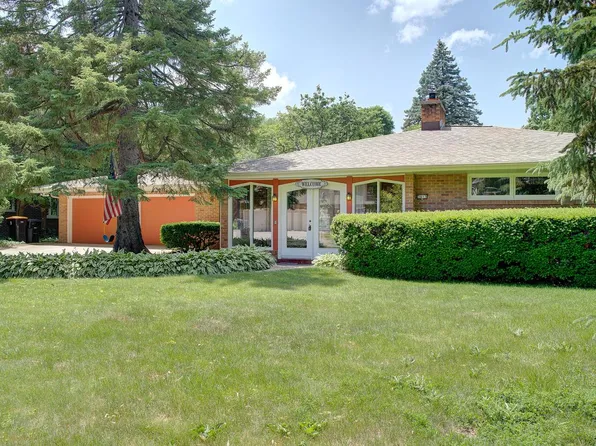 3415 North 105th STREET, Wauwatosa, WI 53222