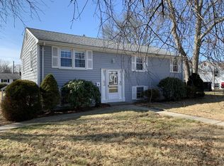 669 Nichols St, Fall River, MA 02720