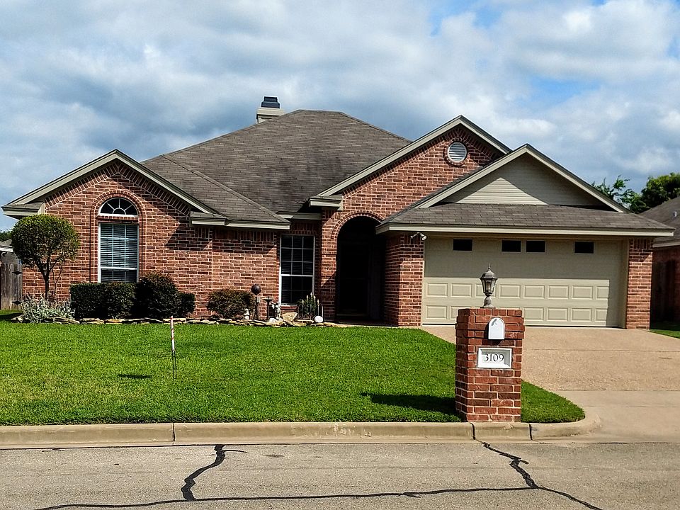 1st image of 3109 Cherokee Ln