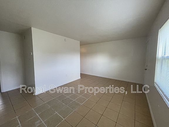 2nd image of 513 Choctaw Ave