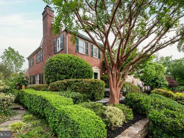 922 S Saint Asaph St, Alexandria, VA 22314