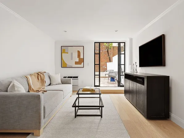 435 E 86th St, New York, NY 10028