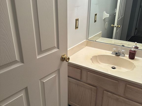 4th image of 3160 Preserve Ln APT 2B