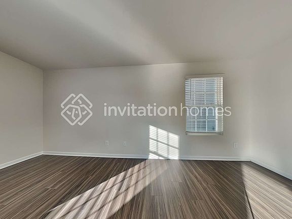 4th image of 5032 Cameron Commons Pkwy