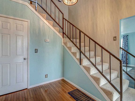 4th image of 3269 Candelaria Dr
