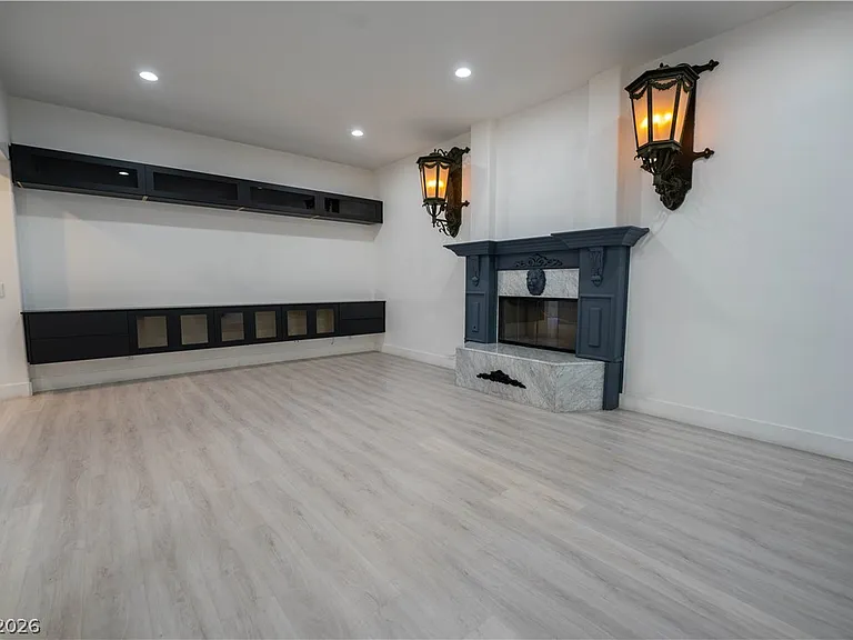 4875 Impressario Ct — Photo 49