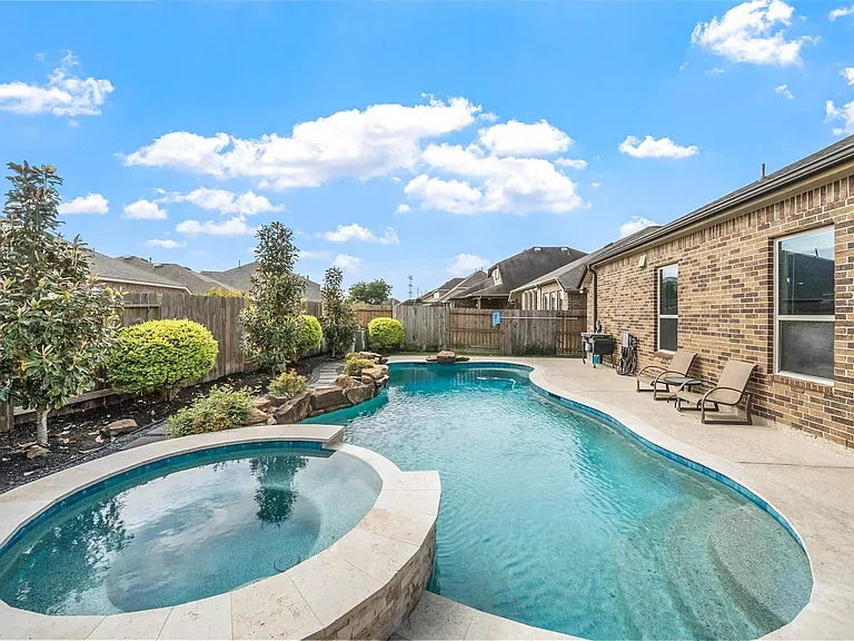 9534 Knox Prairie Ct — Photo 30