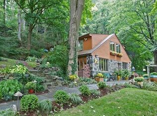 142 Pound Ridge Rd, Bedford, NY 10506