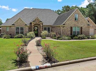 133 Stonegate Dr, Carthage, TX 75633