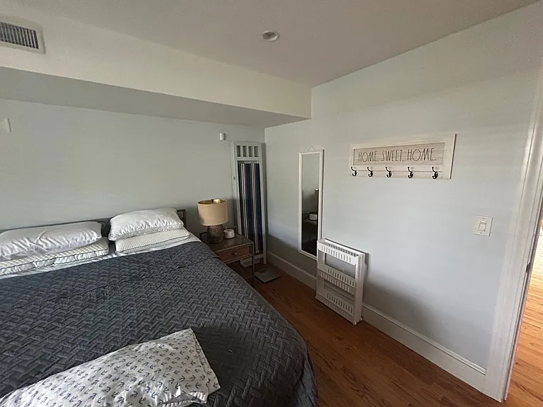 301 Swans Wharf Row — Photo 42