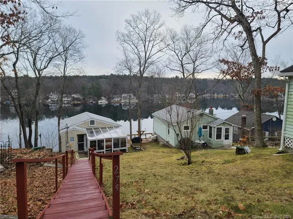 276 North Shore Road, Killingly, CT 06241