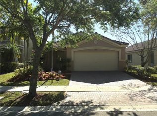 1470 Canary Island Dr, Weston, FL 33327