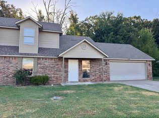 1206 Hanson Cir #1206, Lavaca, AR 72941