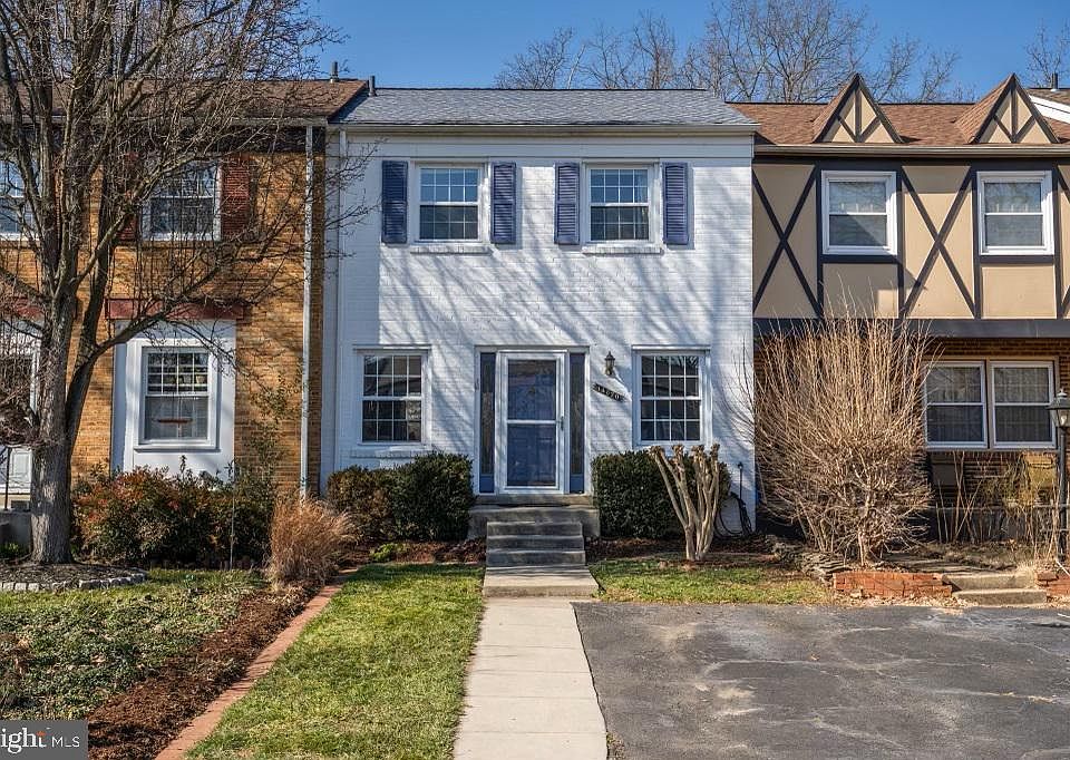 1st image of 14820 Palmerston Sq