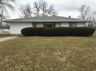 110 W Oak St, Chatsworth, IL 60921