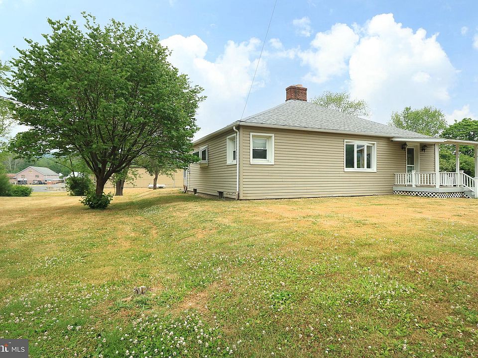 506 Market St, Milesburg, PA 16853 Zillow