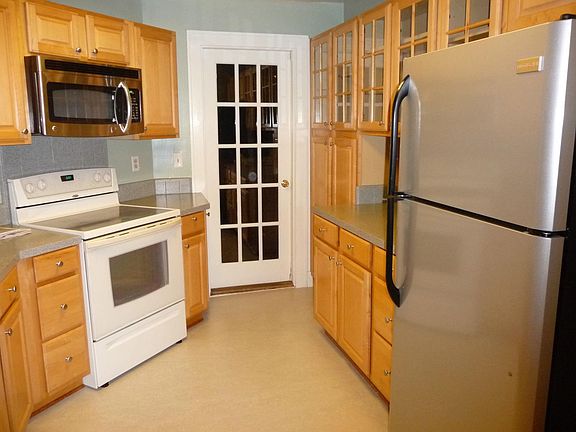 Great layout and plenty of storage
