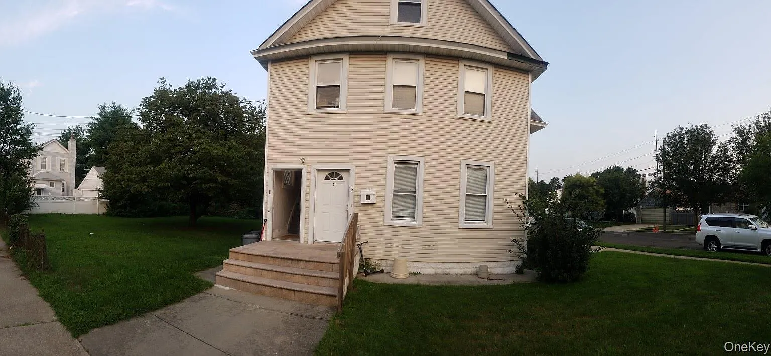 2 bed, 2.0 bath, 1000 sqft, $3,000 — Photo 2