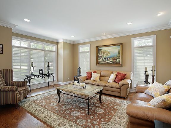 Formal sitting room off the foyer.