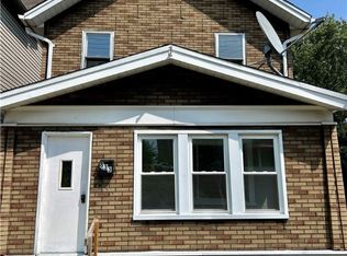 833 Vermont Ave, Glassport, PA