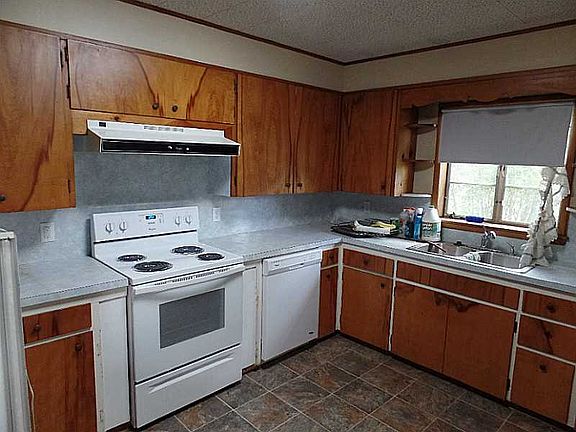 4th image of 817 W Harvard St
