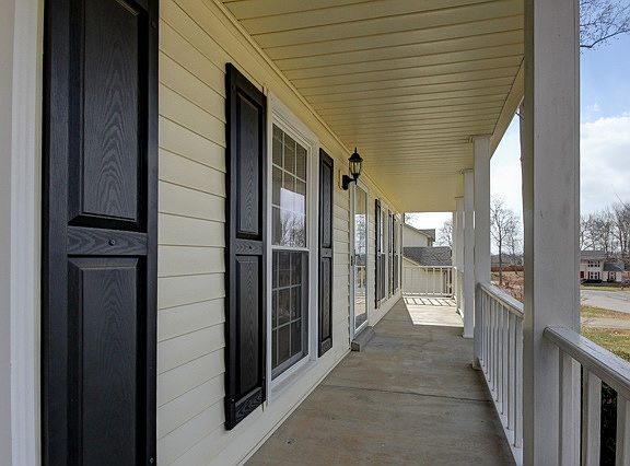 2nd image of 103 Melanie Ln
