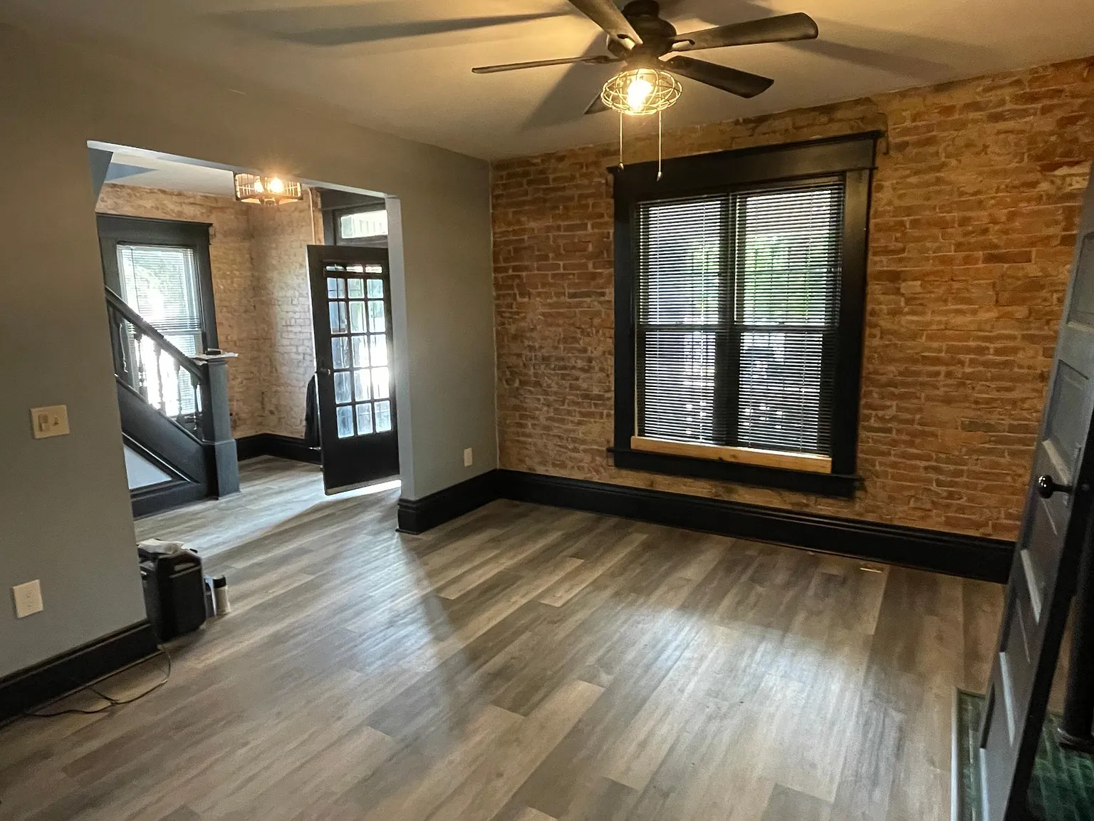 3 bed, 1450 sqft, $2,050 — Photo 4