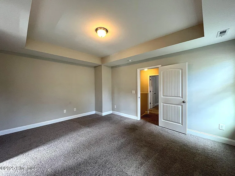 188 Sandy Springs Rd — Photo 31