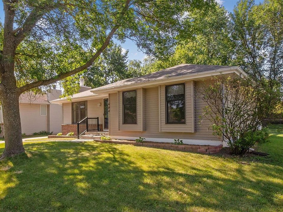 604 NE 8th St, Grimes, IA 50111 Zillow