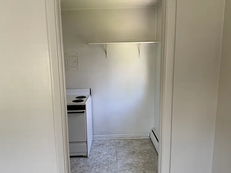 1006 Broadway St — Photo 42