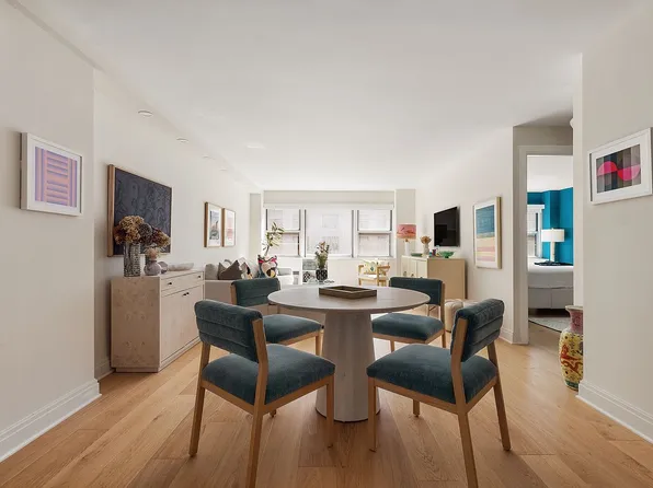 39 Gramercy Park N APT 6F, Manhattan, NY 10010