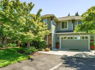 3606 Calle Vista Dr, Medford, OR 97504