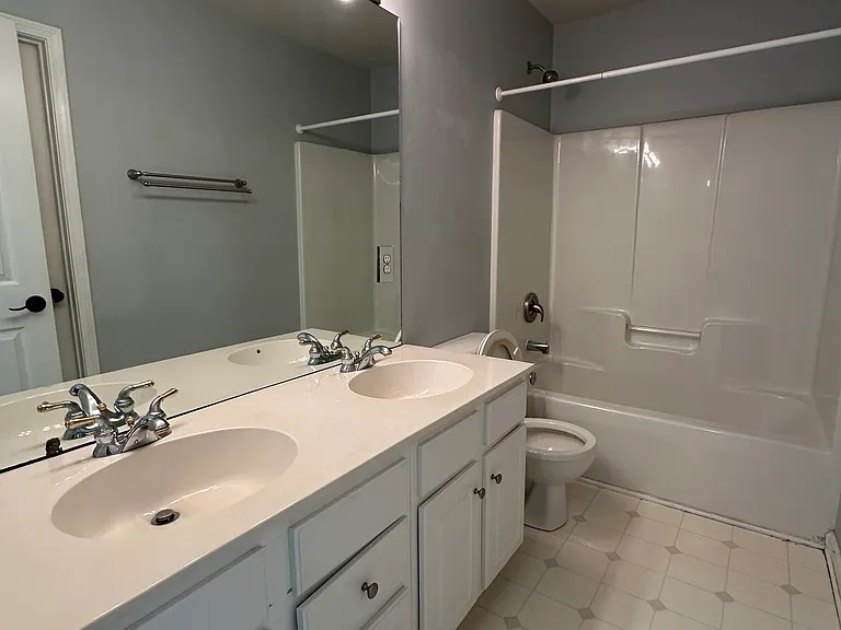 3936 Manor House Dr — Photo 25